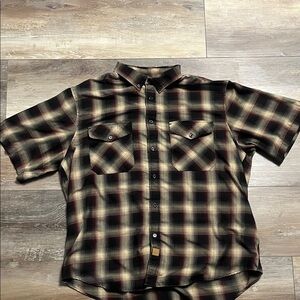 Men's Short-Sleeve Plaid Button-Up Shirt - Black & Brown